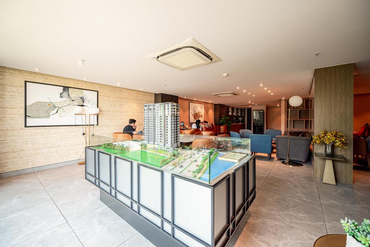 Luxury Retreat D1Mension Apartment Ho Chi Minh City Bagian luar foto