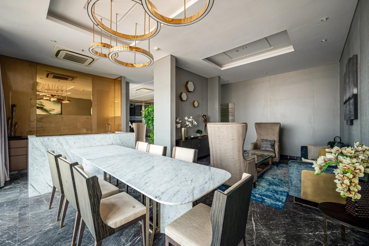 Luxury Retreat D1Mension Apartment Ho Chi Minh City Bagian luar foto