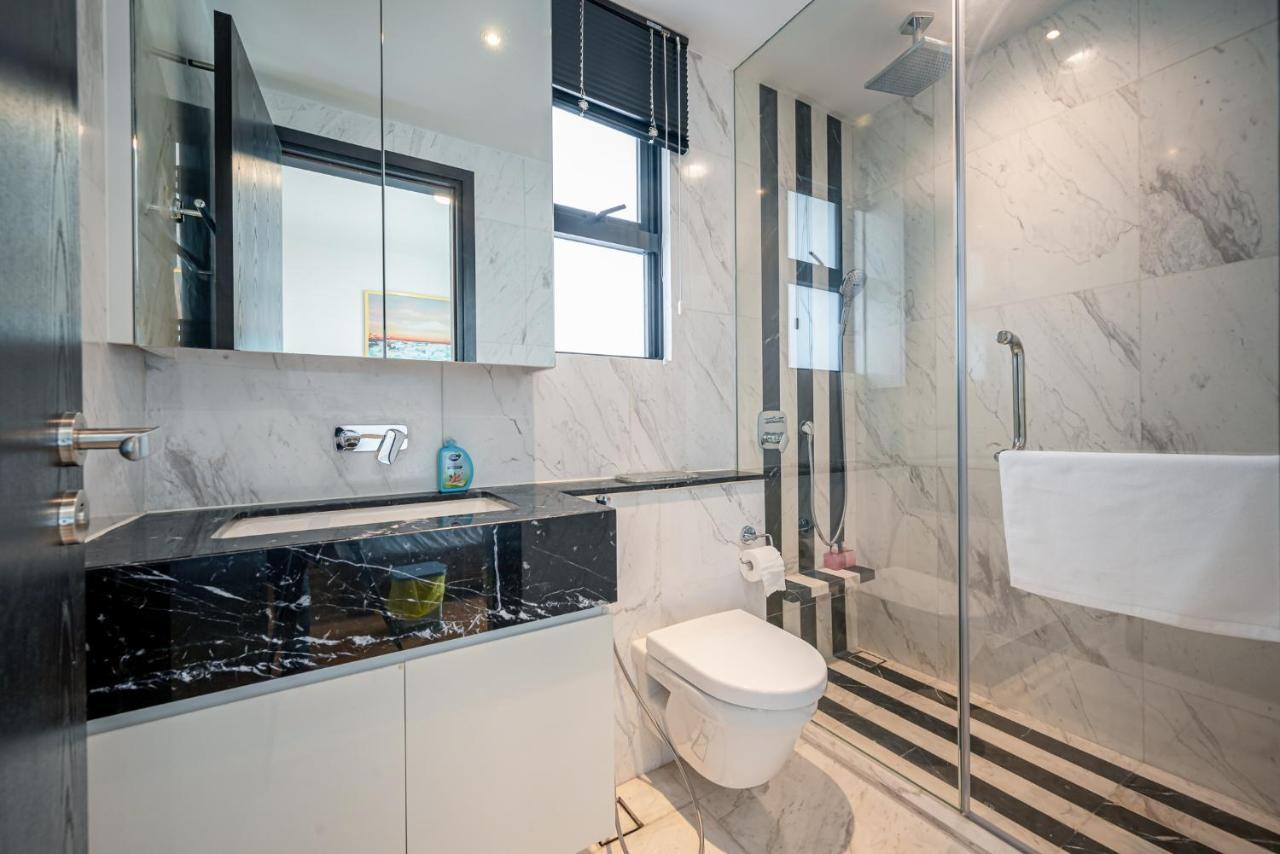 Luxury Retreat D1Mension Apartment Ho Chi Minh City Bagian luar foto