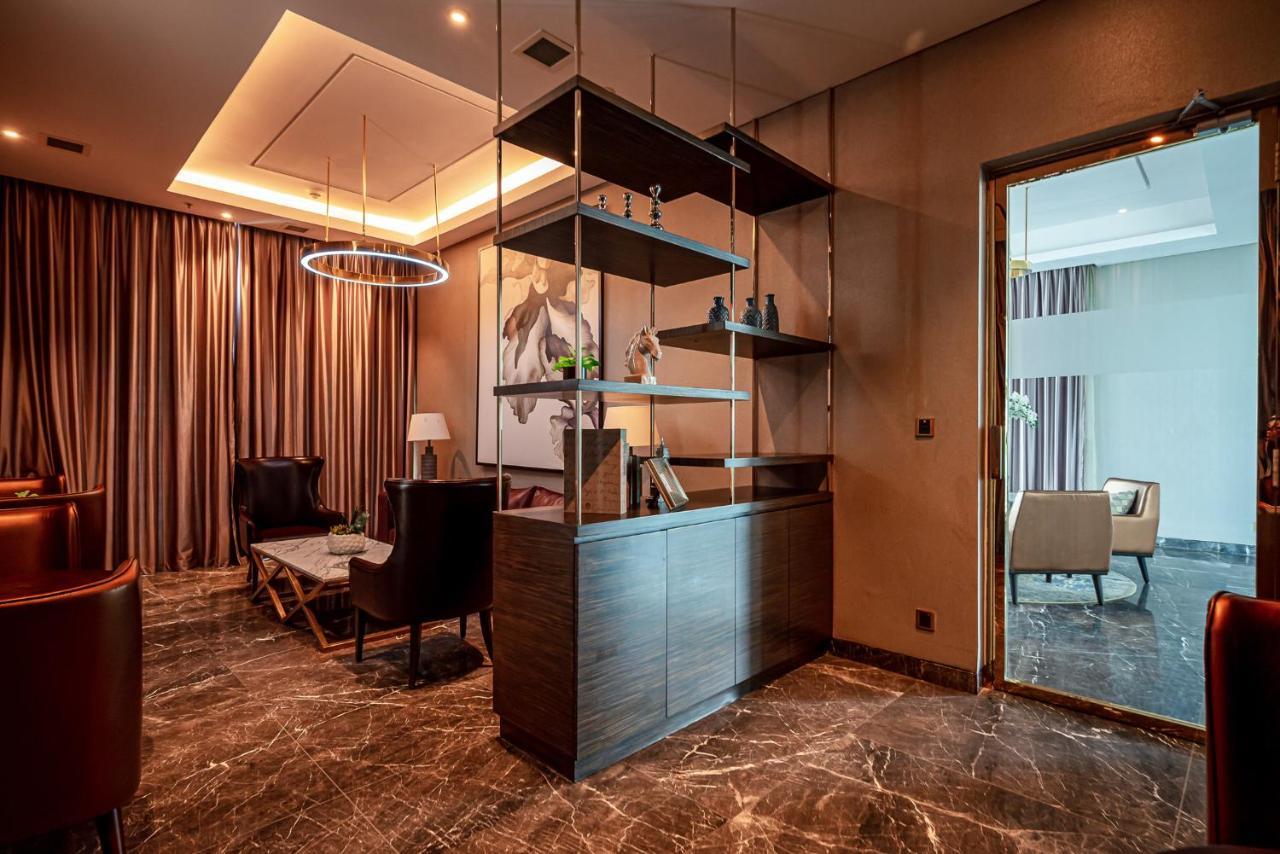 Luxury Retreat D1Mension Apartment Ho Chi Minh City Bagian luar foto